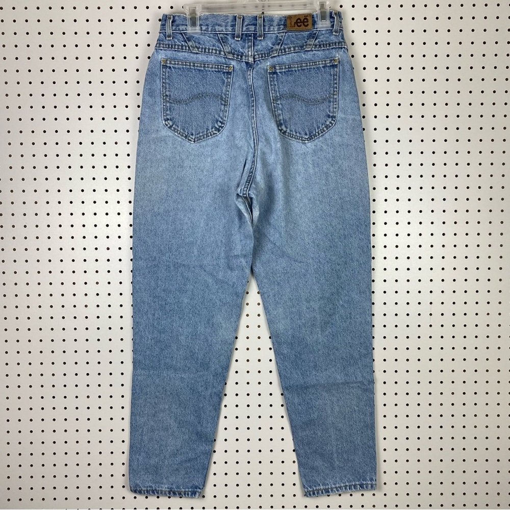 Vintage Lee High Rise Light Wash Blue Jeans Mom Tapered 90s Worn Size 28… - Picture 5 of 8